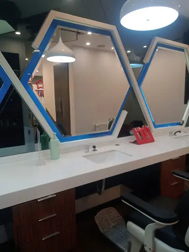 Salon By Muzo Tema İstanbul Çarşı Şubesi 2