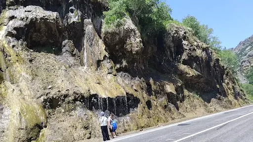 Ağlayan kayalar Tunceli 3