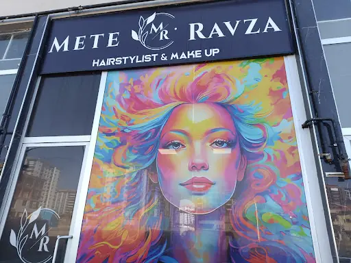 MeteRavzahairstaylist