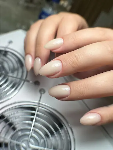 MelikeTopal beauty / lazer epilasyon – Tırnak / Nail Studio, İstanbul