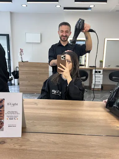 B'Light Hair Lounge | Kuaför 4