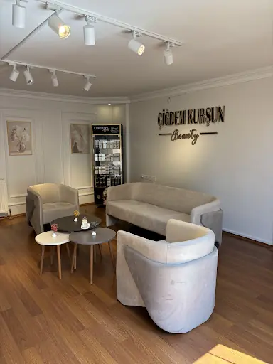 ÇİĞDEM KURŞUN BEAUTY 2