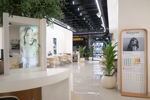 BLOOM HAİR LOUNGE 4