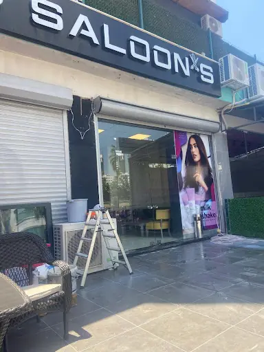 SALOONS 3