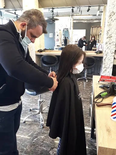 SALOON GLORY 4