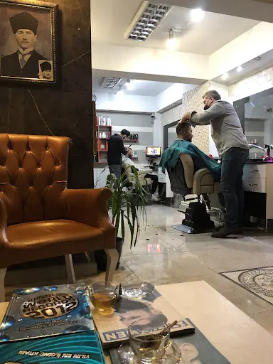 Gümüş Makas Erkek Kuaförü