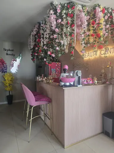 Nezi Beauty - Güzellik Salonu - Akçay