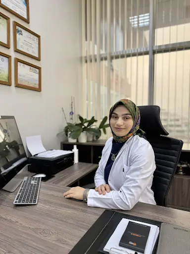 Doç. Dr. Havva Yıldız Seçkin, Dermatoloji