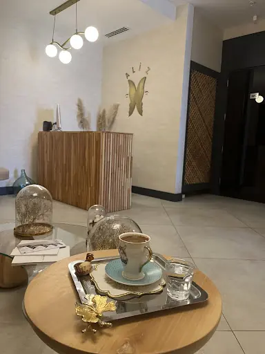 Aliz Güzellik - Gözde ve Ceren Aliz Güzellik 3