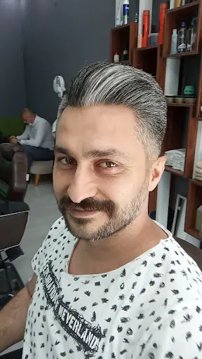 ERKEK KUAFÖRÜ BİROL AKPINAR 3