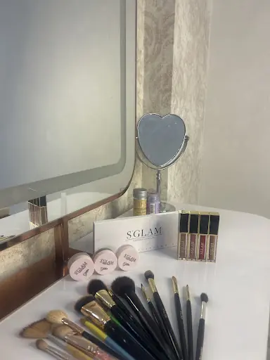 Nur Can’s Make-up Studio 3