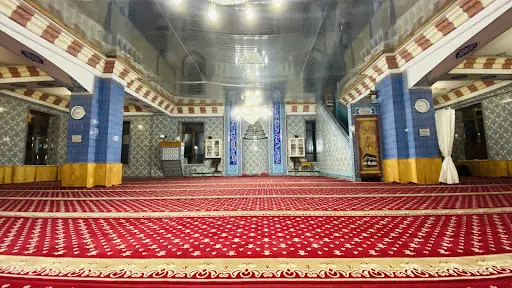 Harmancık Merkez Cami 2