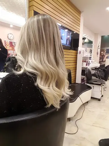 Akademi kuaför zeytinburnu – Tırnak / Nail Studio, Zeytinburnu, İstanbul (2. fotoğraf)