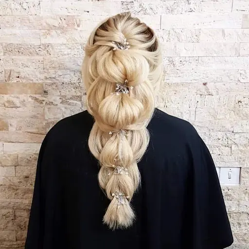 Değişim Bayan Kuaför Ve Güzellik Salonu 4