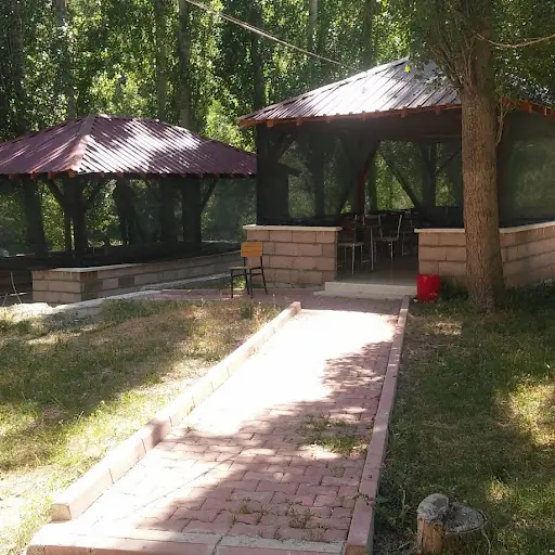 Vadi Restorant 3