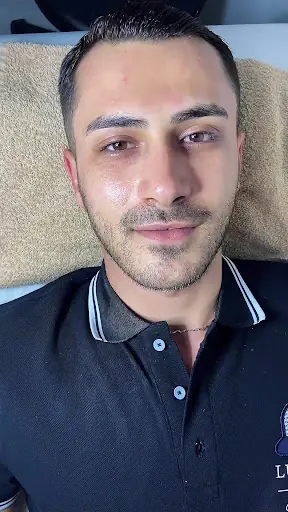 Esenyurt Protez Tırnak & Güzellik Salonu by HazalSarıtaç 3