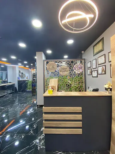 UĞUR KUAFÖR GÜZELLİK SALONU