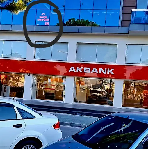 A'y bayan kuaförü