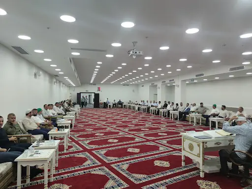 Hayrat Uluslararası Hafızlık ve İslami İlimler Derneği – Diğer (Güzellik), İstanbul
