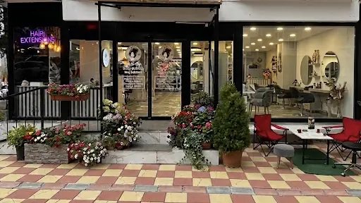 Salih iliğ hair studio