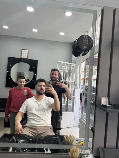 MEHMET ARDA ERKEK KUAFORU & HAIR DESIGN 2