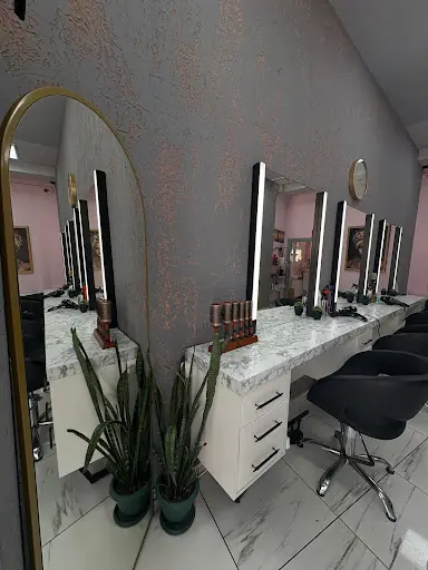 Kübra Beauty Studio Üsküdar ( Bayan kuaför)