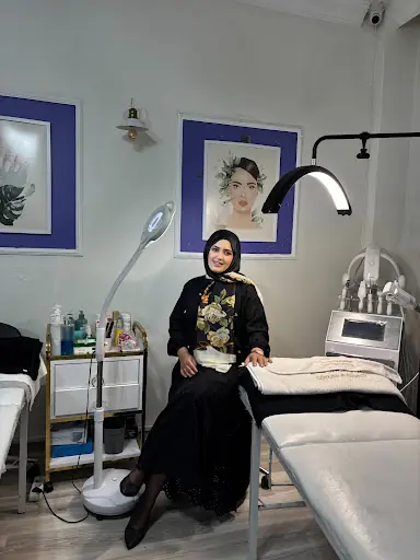 Emine Arslan Güzellik Estetik 4