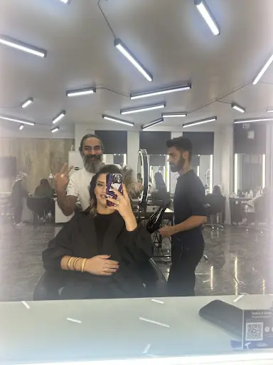 SALOON N1