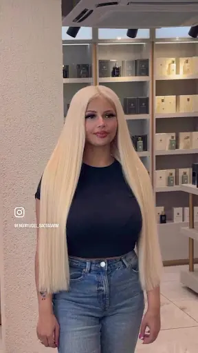 Kuaför Enginyucel-saçtasarım ve kaynak merkezi – Tırnak / Nail Studio, İstanbul (3. fotoğraf)