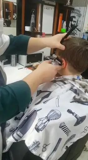 ALBAŞ ERKEK KUAFÖRÜ 3
