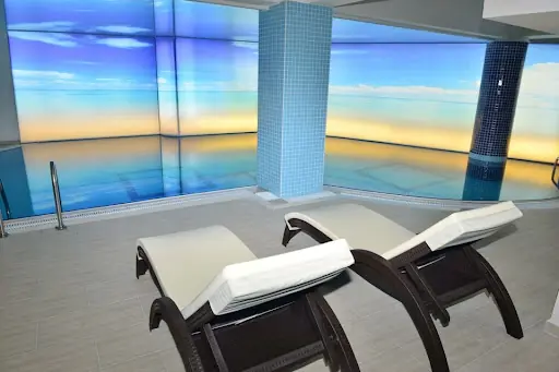 PARION SPA 4