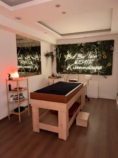 Songül Yetil Bursa FSM Güzellik Merkezi | Spa & Masaj | Manikür & Pedikür | Lazer Epilasyon | Cilt Bakımı | Kalıcı Makyaj 5
