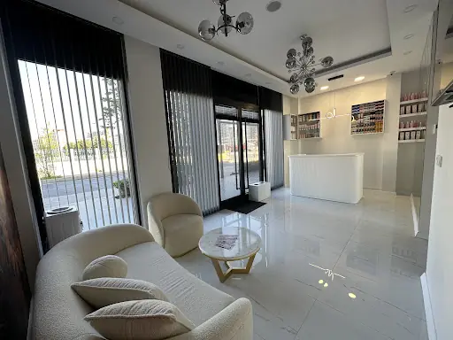 Ayturgan Parlar Güzellik Merkezi – Tırnak / Nail Studio, İstanbul (3. fotoğraf)