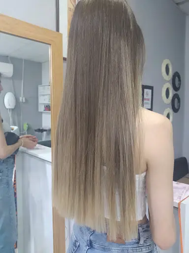 Lilyum Bayan Kuaförü