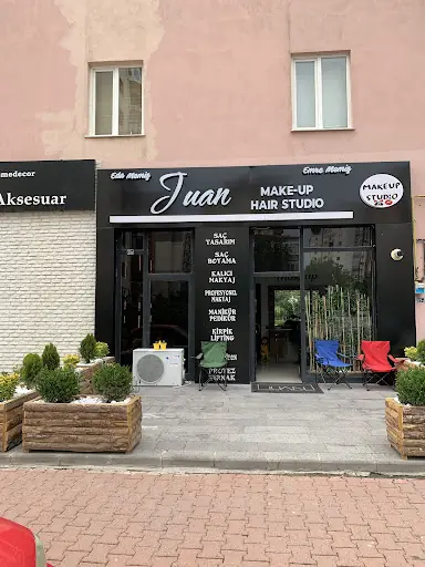 Juan Hair makeup studio 4