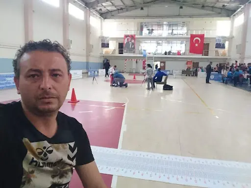Altunhisar Spor Salonu