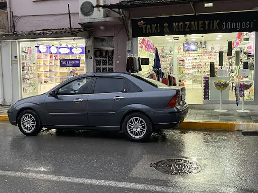 Takı & Kozmetik Dünyası 3