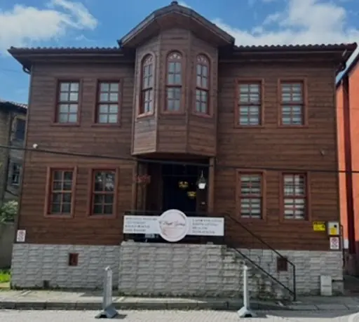 Nurgül Yılmaz Güzellik Salonu