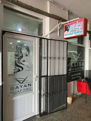 Melisa Bayan Kuaförü 4