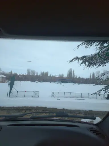 Doğanhisar Stadı 4