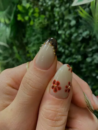 Karma Beauty Room (Güzellik Merkezi)