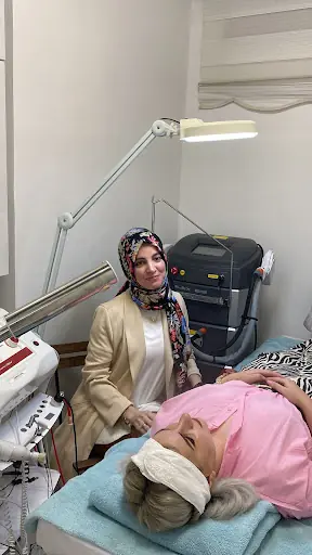 Başakşehir Güzellik Merkezi | Elsima Zayıflama Merkezi 4