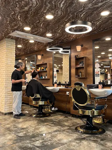 Sadık Sarıgül Kuaför salonu 3