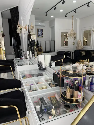 Beyour Beyza Dzindzioski Hair Makeup & Beauty Studio