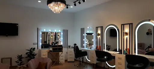 TK KUAFÖR VE GÜZELLİK MERKEZİ 2