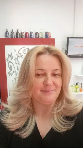 Salon Eva Bayan Kuaförü & Güzellik Salonu 💎 4