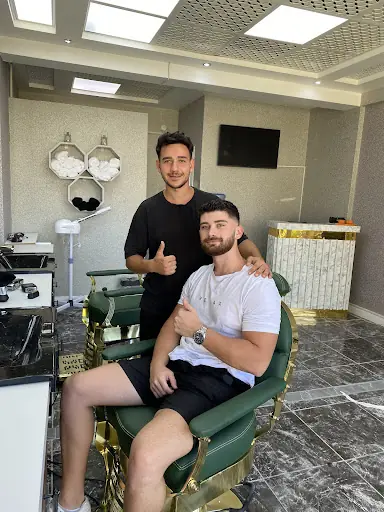 GD Görkem Demiröz Erkek Kuaförü 4