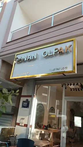 Canan Olpak Hair&Make-up 3