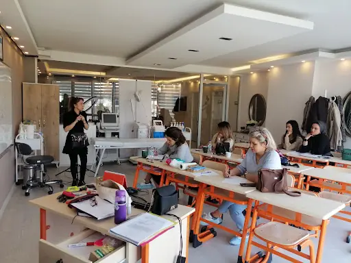 M. E. B SELEN GÜZELLİK AKADEMİ 2