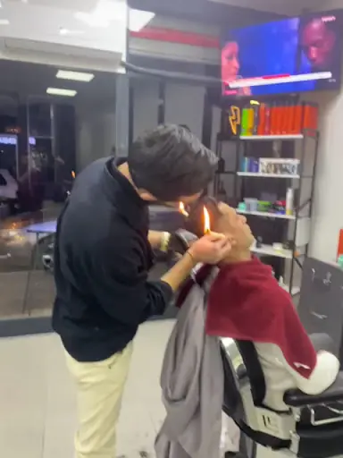 Uğur Makas Erkek Kuaförü 3
